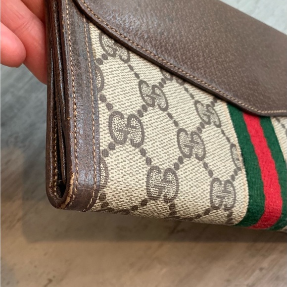 Authentic Gucci Wallet~ like new! - Picture 7 of 8